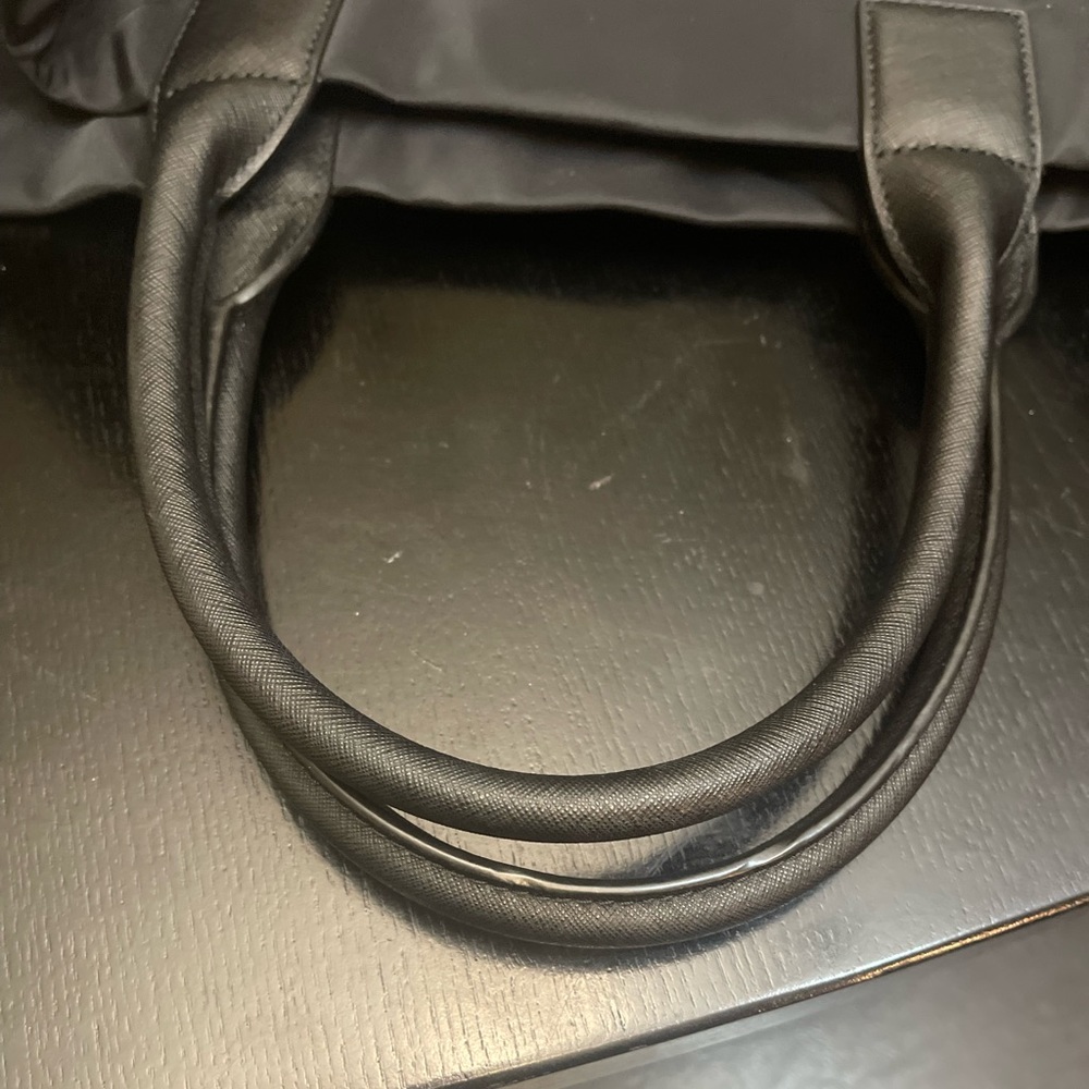 Tory Burch - Picture 2 of 5